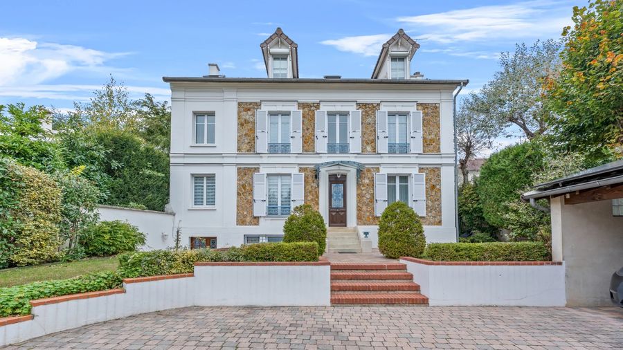 Villa vendue à Vaucresson par l'Agence RG
